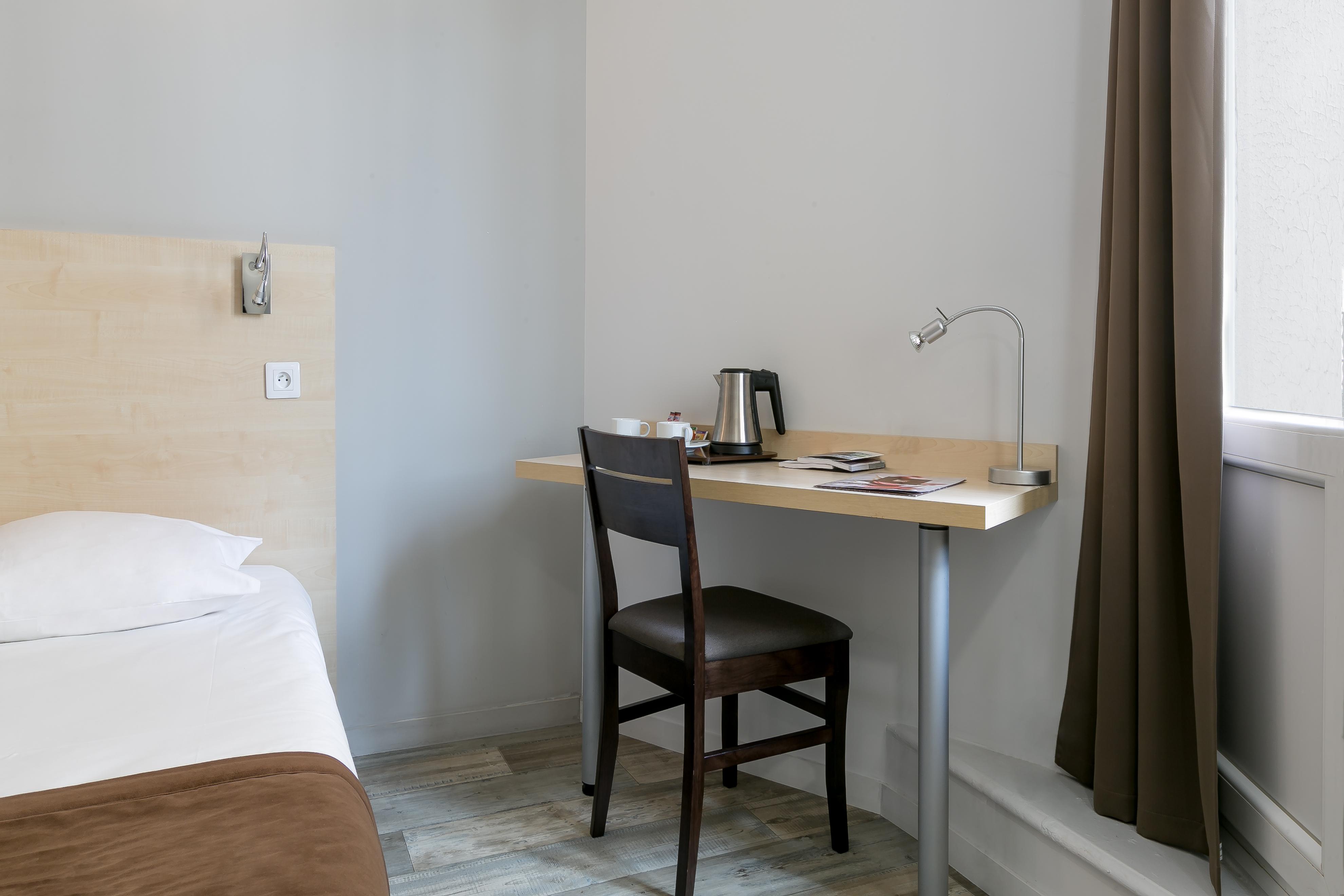 Hotel Foch Nancy Gare Exterior photo